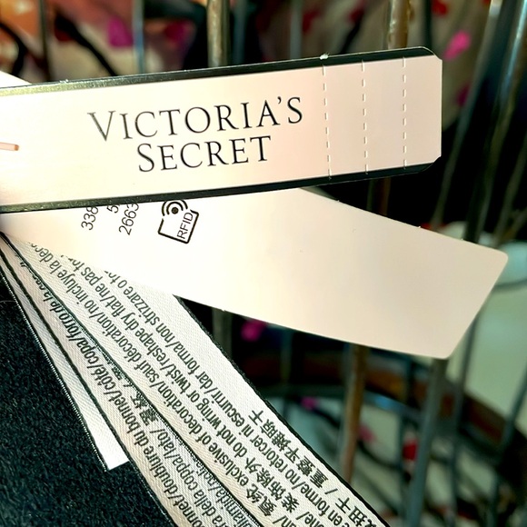 NWT Victoria’s Secret Sheer Sweet Négligé Top Piece Hearts Lace XL - Picture 6 of 7